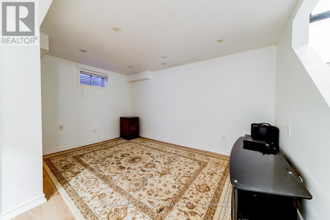 60 Barr Street, Collingwood, Ontario  L9Y 0E6 - Photo 28 - S12302848