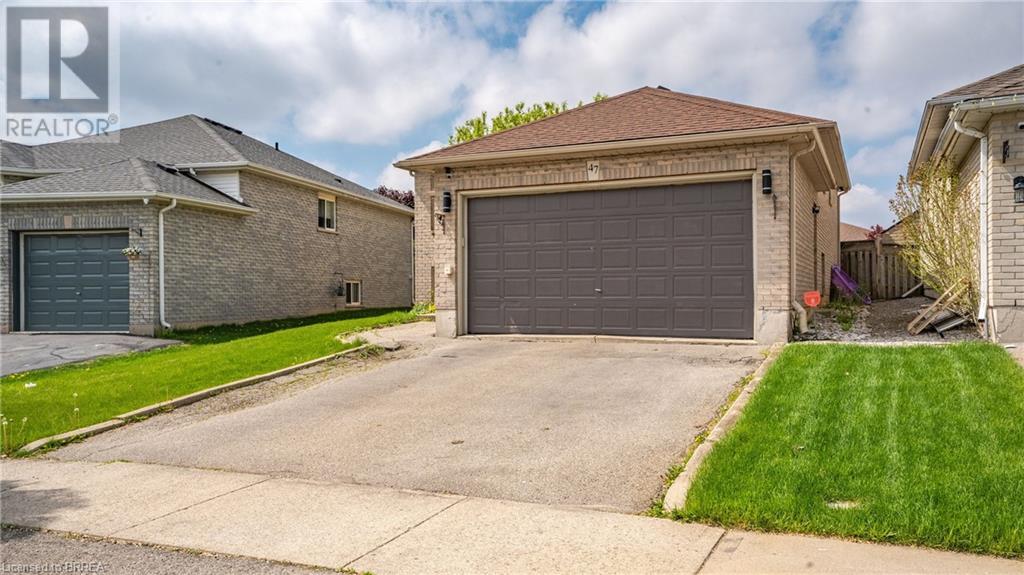 Property at 47 BREWSTER Way image 2
