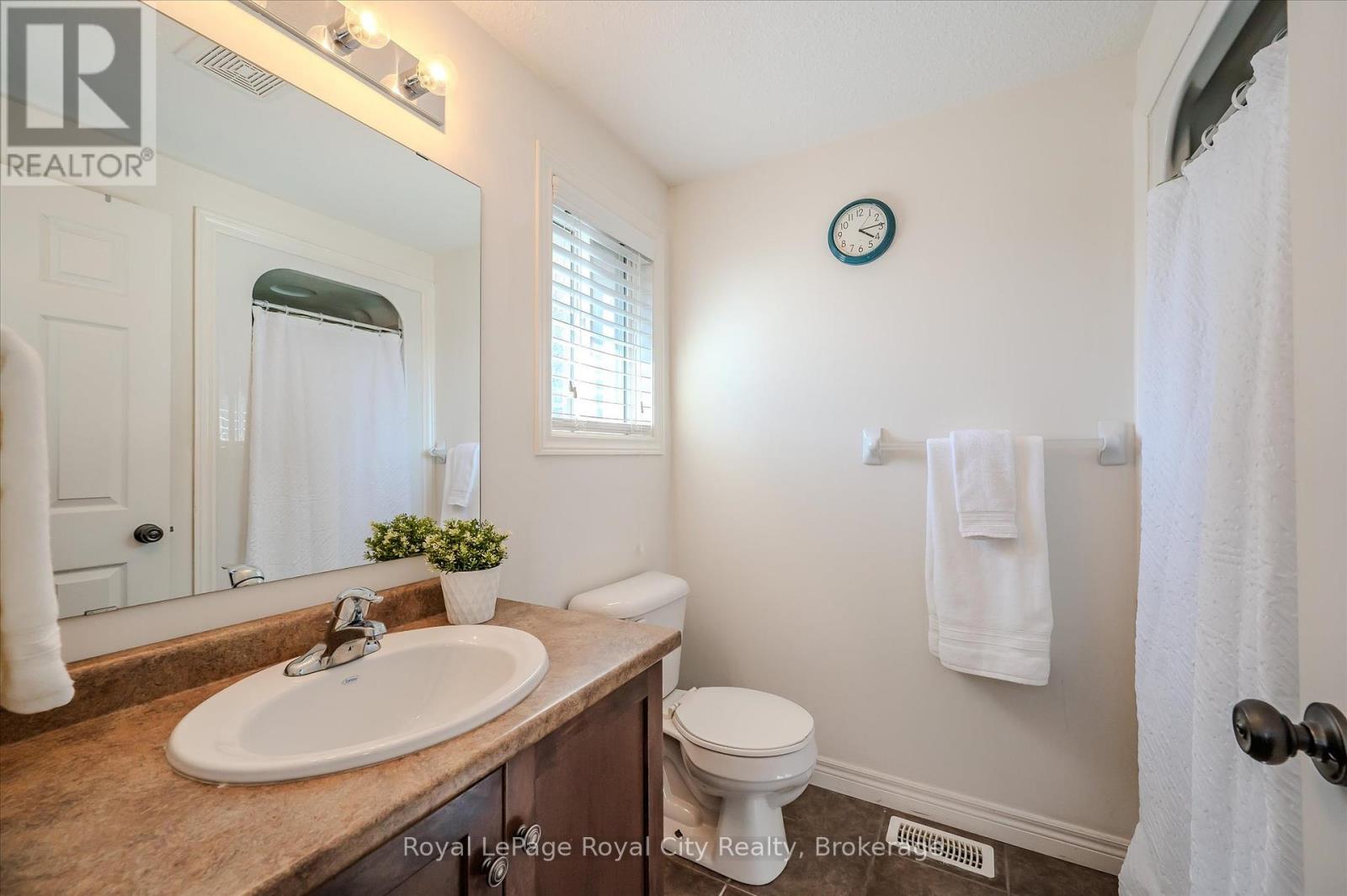4 - 361 Arkell Road, Guelph, Ontario  N1L 1E5 - Photo 30 - X12302827