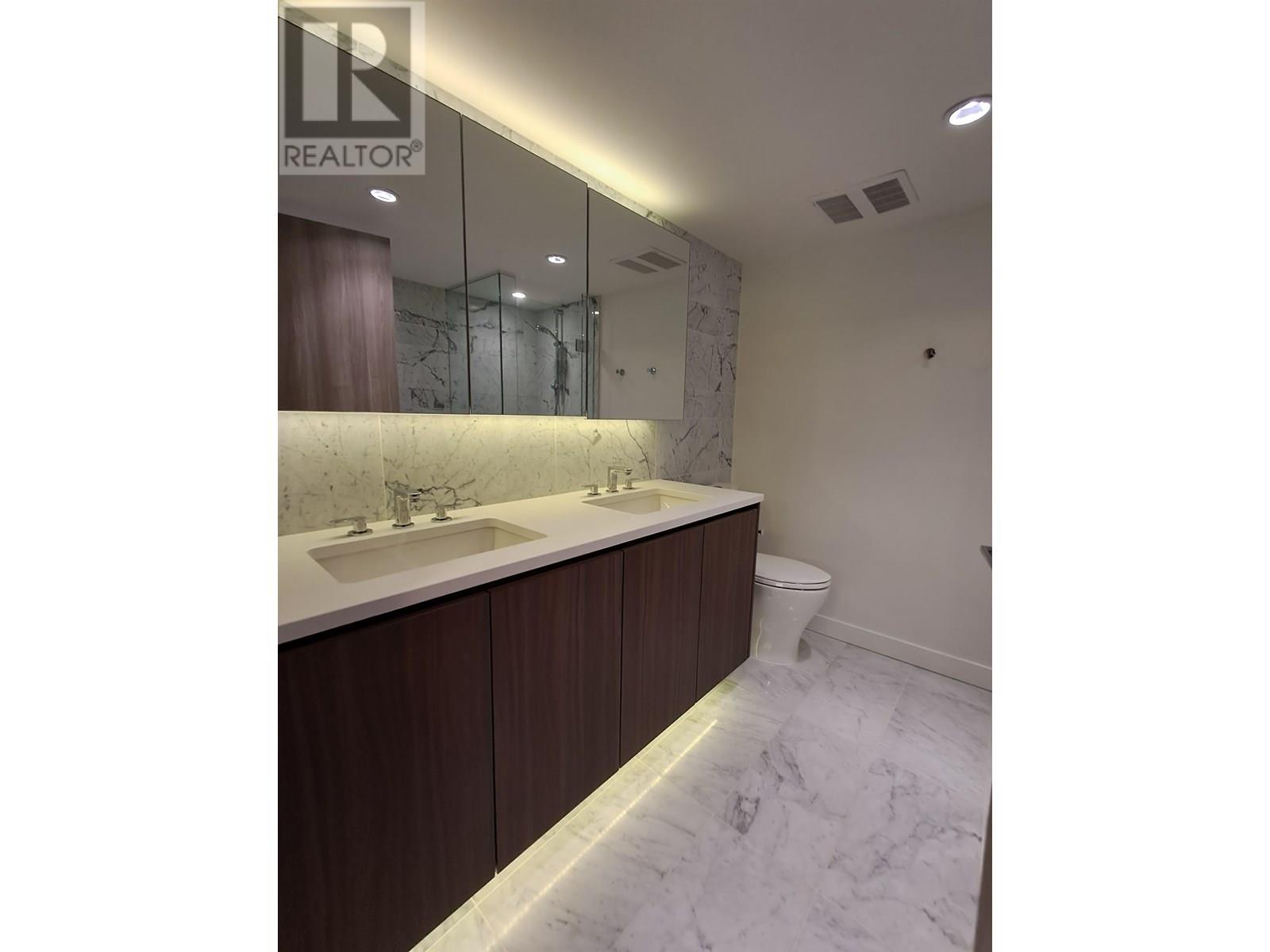 Listing Picture 20 of 23 : 720 433 SW MARINE DRIVE, Vancouver / 溫哥華 - 魯藝地產 Yvonne Lu Group - MLS Medallion Club Member