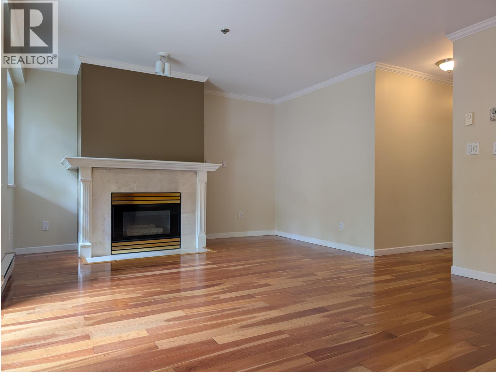 Property at 104 5880 HAMPTON PLACE image 4
