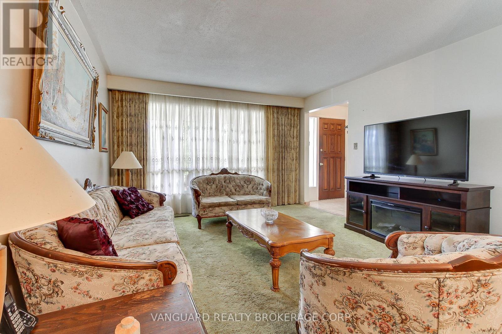 Property at 7405 CATALPA ROAD image 4
