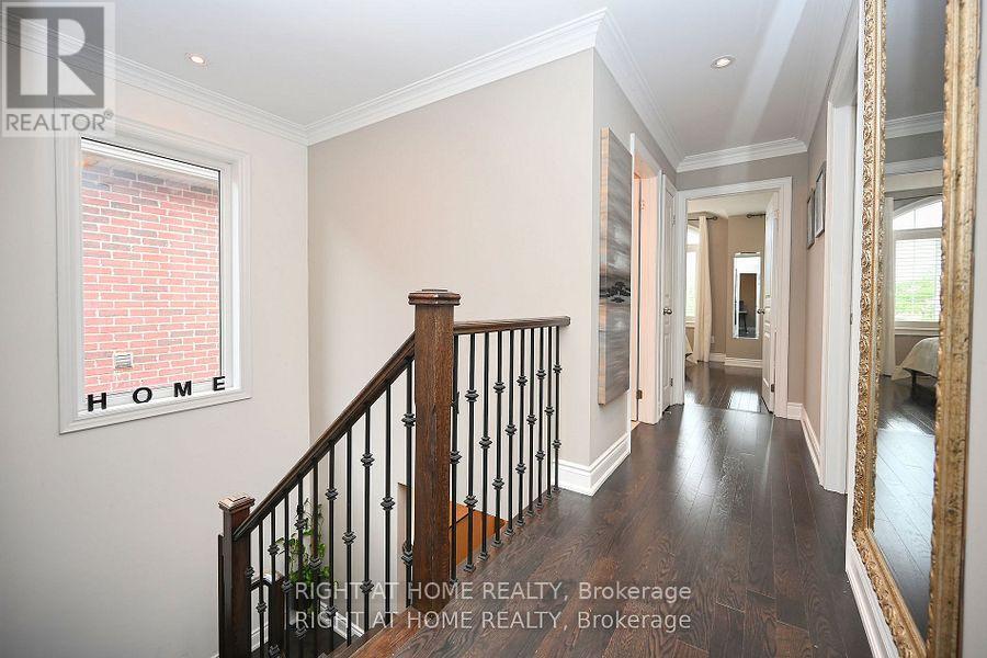 371 Hincks Drive, Milton, Ontario  L9T 8T9 - Photo 17 - W12302803