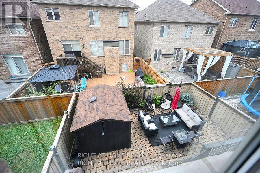 371 Hincks Drive, Milton, Ontario  L9T 8T9 - Photo 28 - W12302803