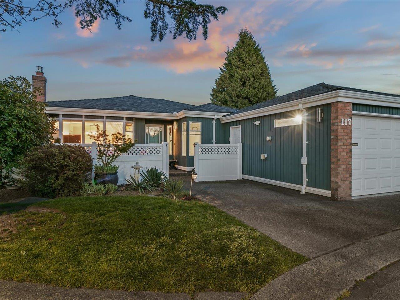 Property at 117 14271 18A AVENUE image 4