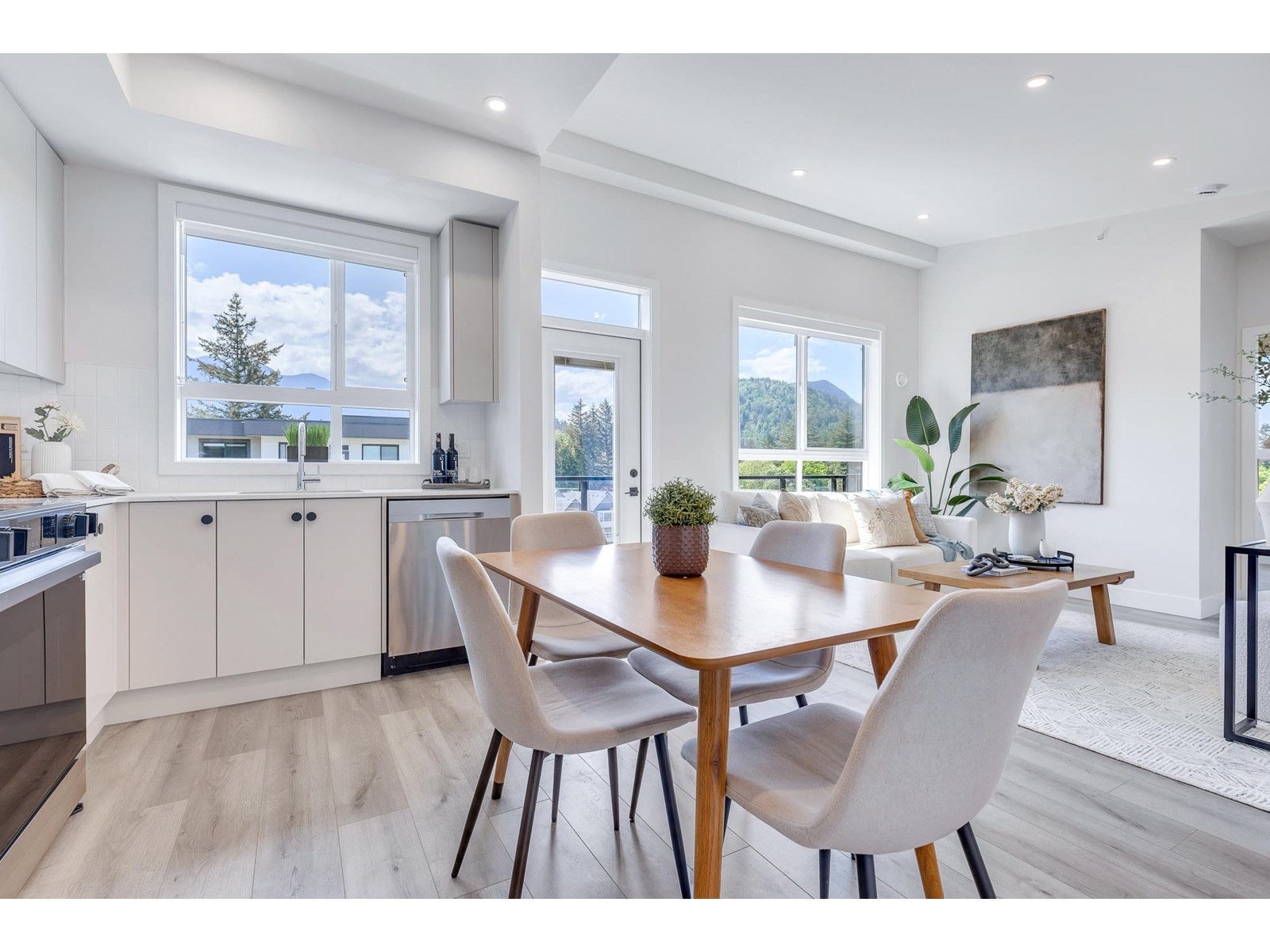 603 45497 Campus Drive, Garrison Crossing, Chilliwack, British Columbia  V2R 6L8 - Photo 5 - R3000648