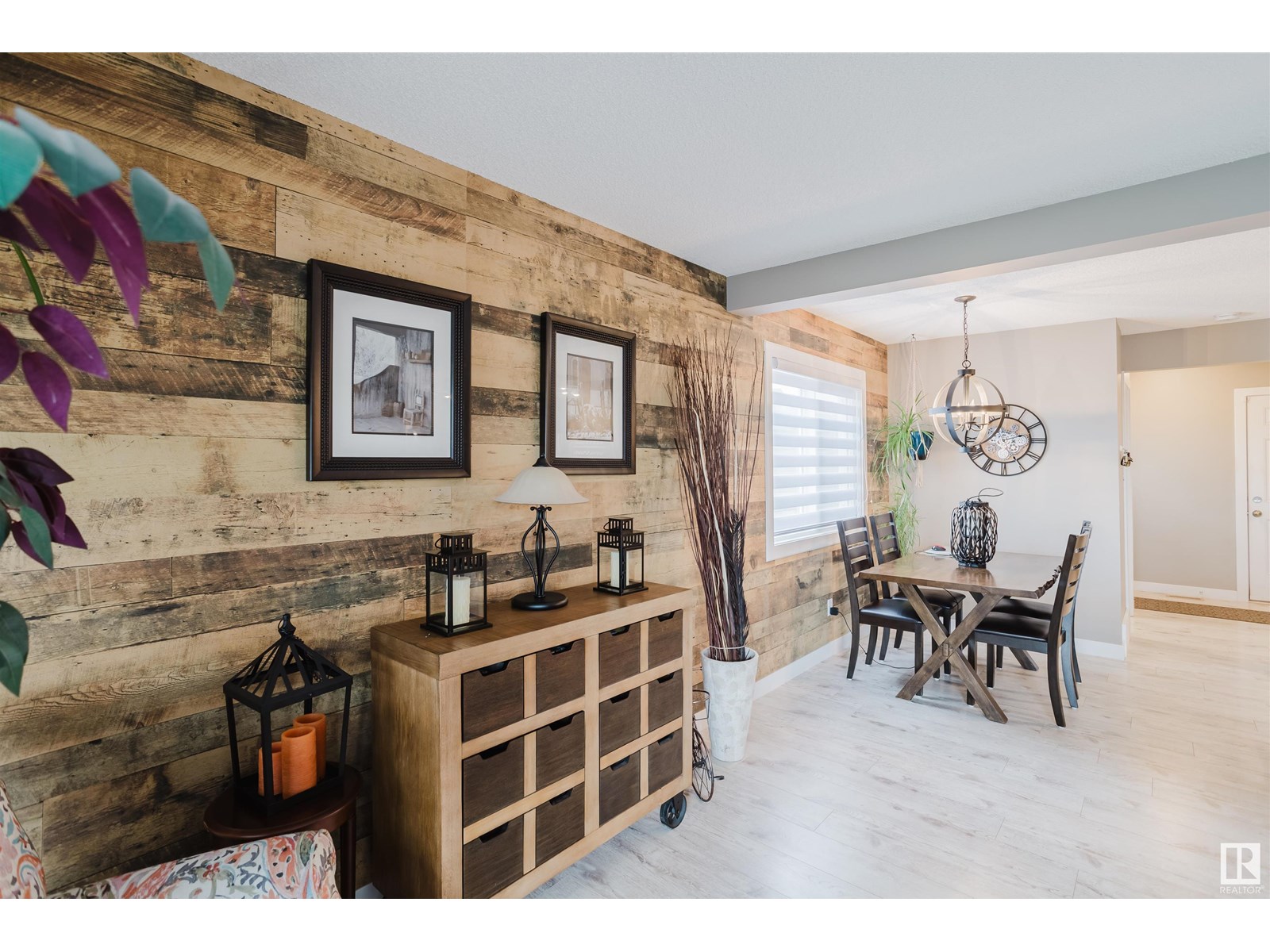 Property at 4724 67 ST image 2
