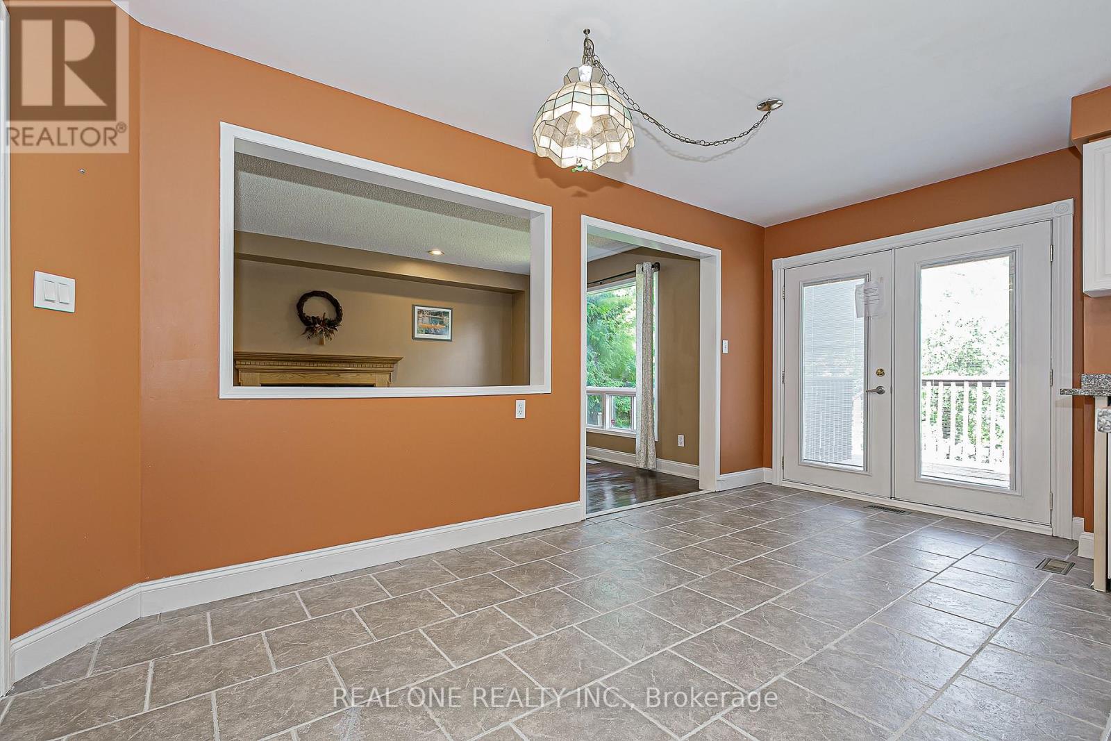 493 Sandalwood Court, Oshawa, Ontario  L1G 7X9 - Photo 20 - E12301315