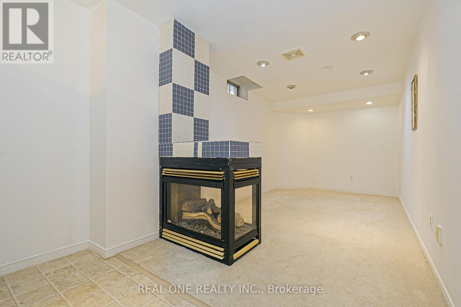 493 Sandalwood Court, Oshawa, Ontario  L1G 7X9 - Photo 42 - E12301315