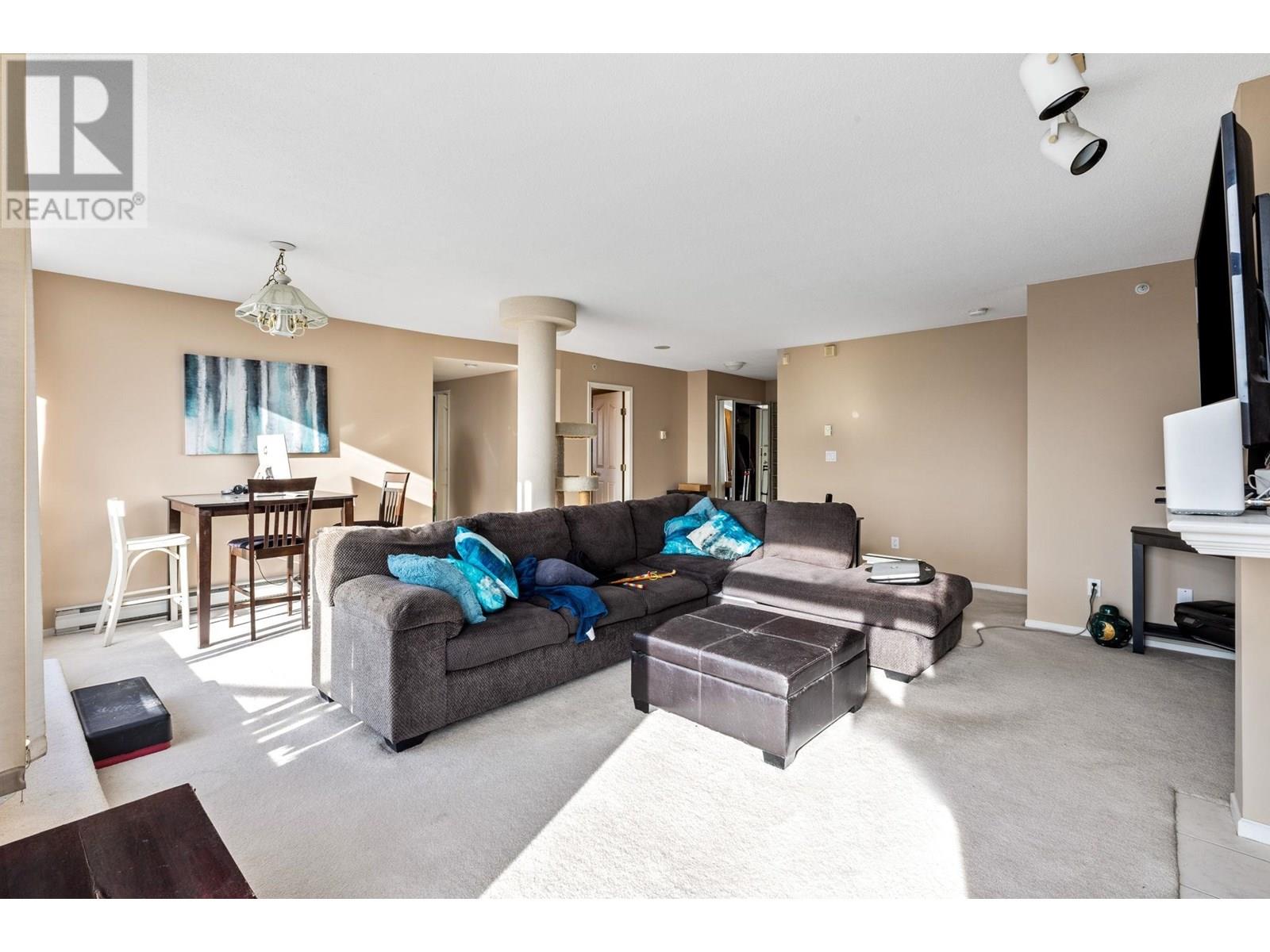 Property at 2204 739 PRINCESS STREET image 3