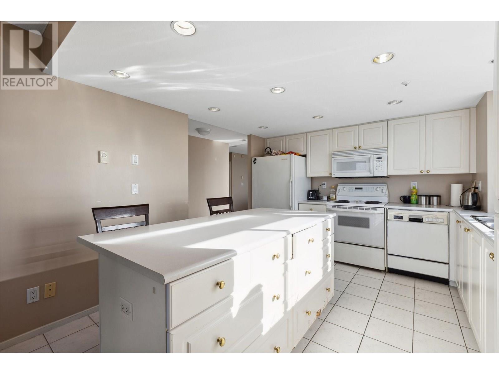 2204 739 Princess Street, New Westminster, British Columbia  V3M 6V6 - Photo 11 - R2996031