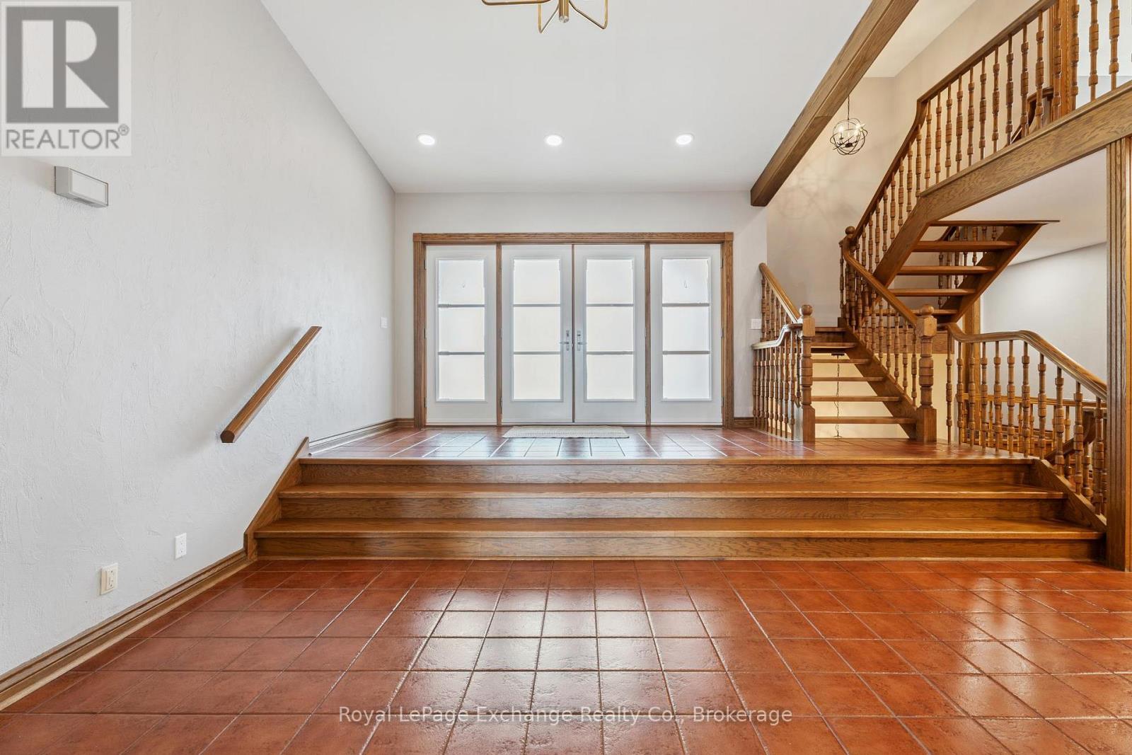 248/250 Bruce Road 23 Road, Kincardine, Ontario  N2Z 2X6 - Photo 12 - X12295010