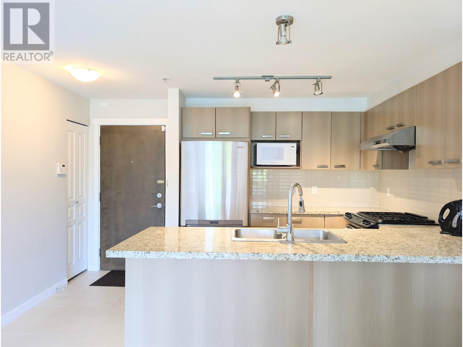 235 9500 Odlin Road, Richmond, British Columbia  V6X 0H5 - Photo 4 - R3000021