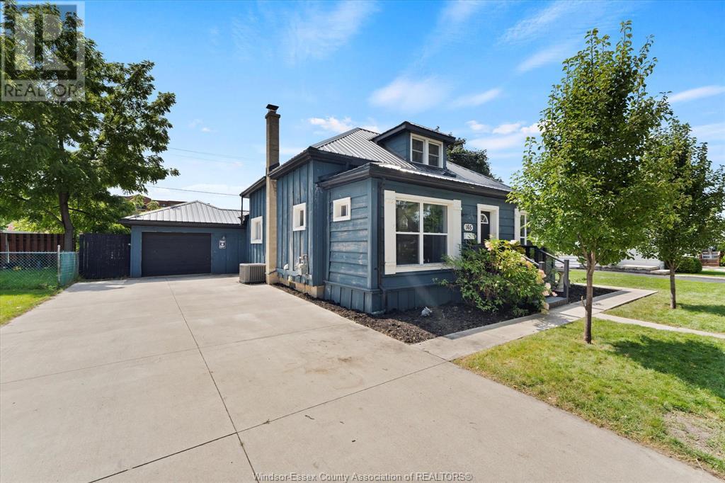 165 Park Street, Amherstburg, Ontario  N9V 1P3 - Photo 3 - 25018528