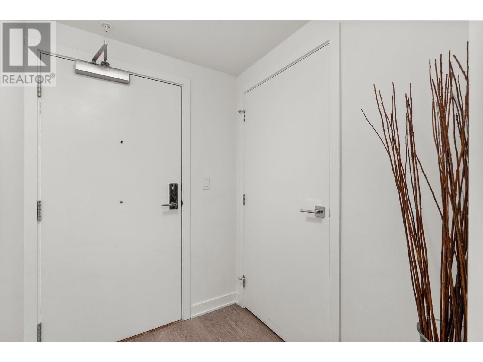 1206 1401 Hunter Street, North Vancouver, British Columbia  V7J 0E2 - Photo 3 - R3004917