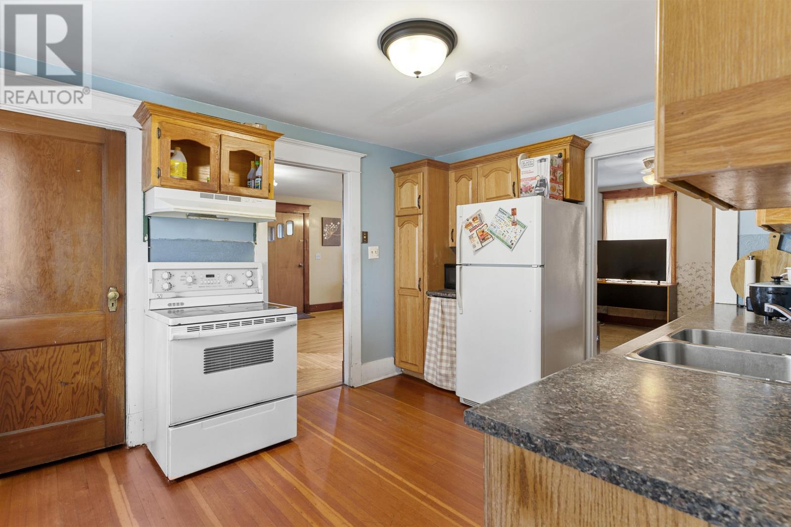 334 North Market Street, Summerside, Prince Edward Island  C1N 1L5 - Photo 15 - 202518504