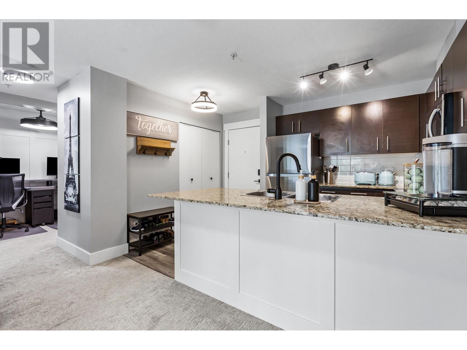 313 11665 Haney Bypass, Maple Ridge, British Columbia  V2X 8W9 - Photo 5 - R3029958