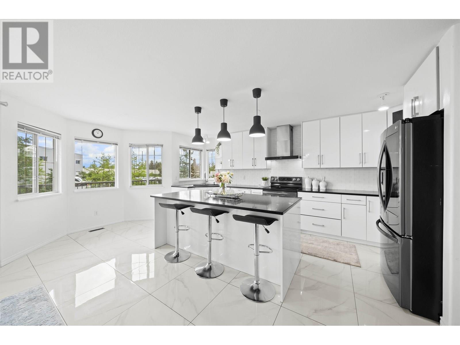 Property at 12147 201 STREET image 4