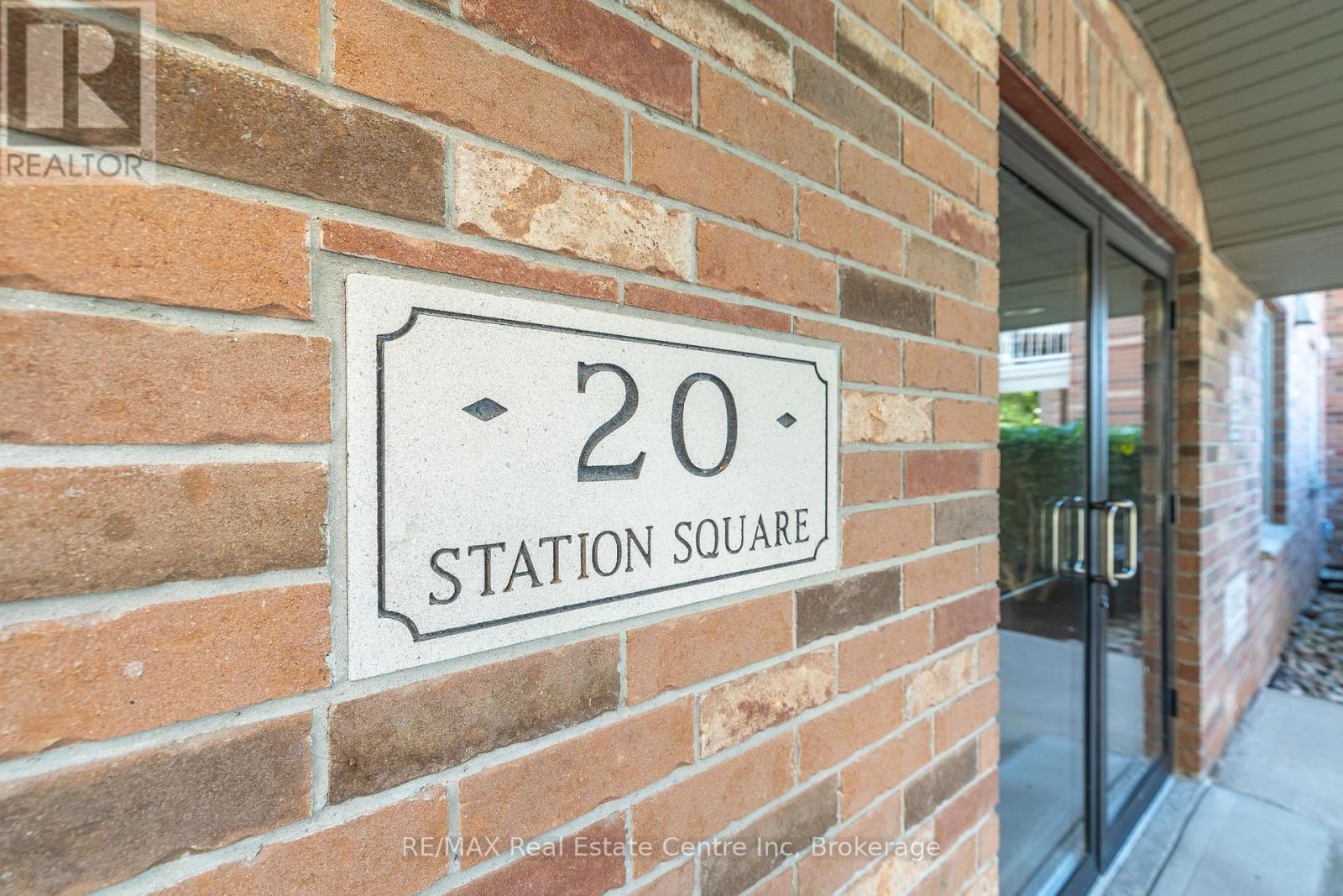 303 - 20 Station Square, Centre Wellington, Ontario  N0B 1S0 - Photo 22 - X12302979