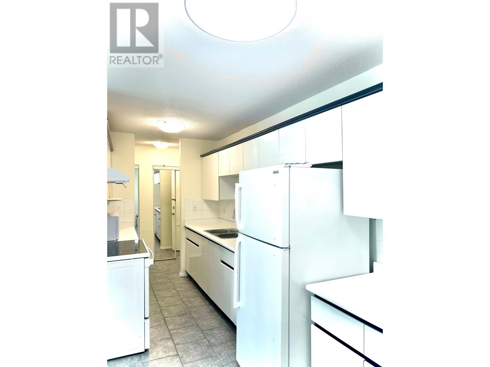 Property at 110 6420 BUSWELL STREET image 5