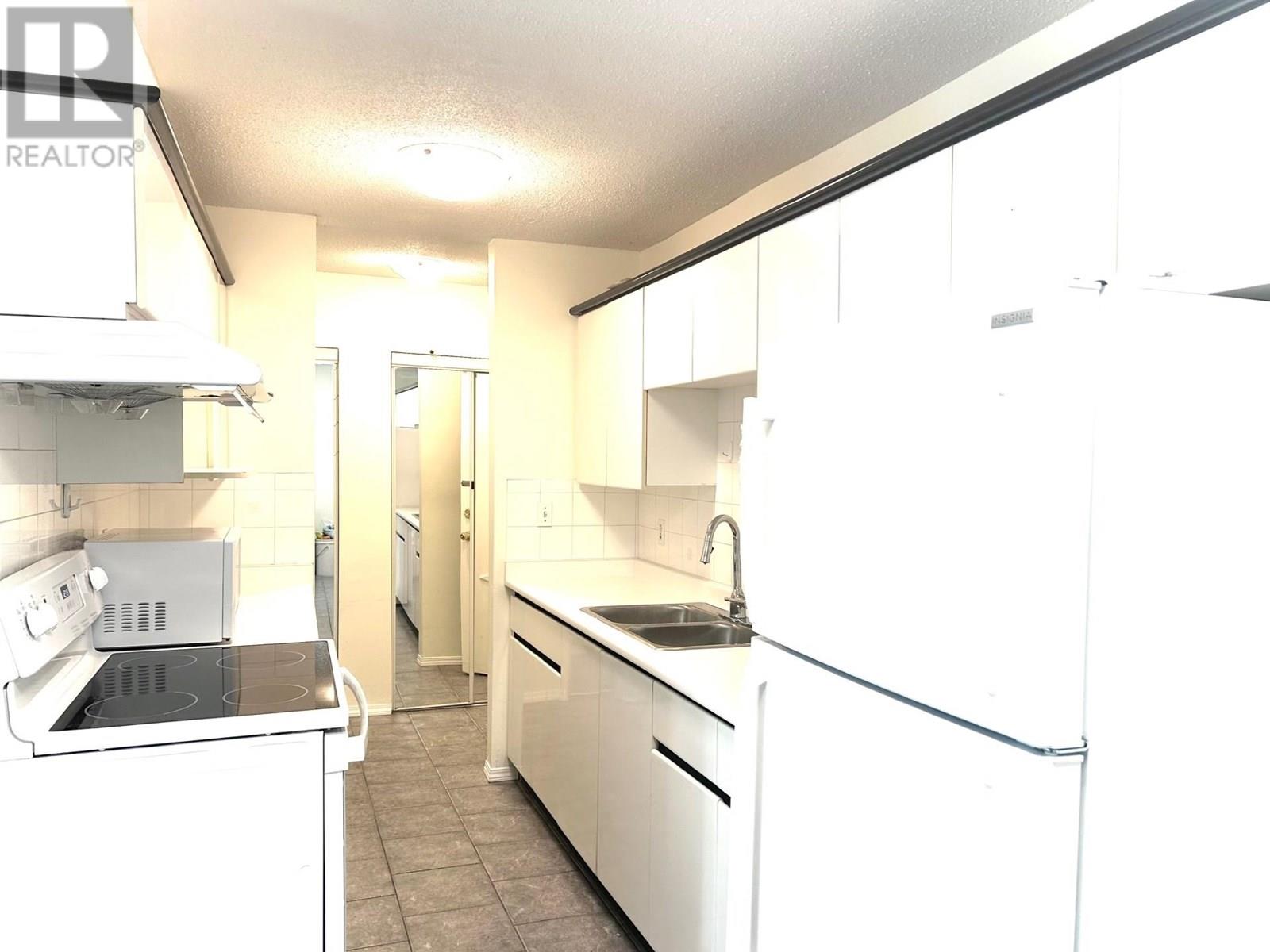 Property at 110 6420 BUSWELL STREET image 4