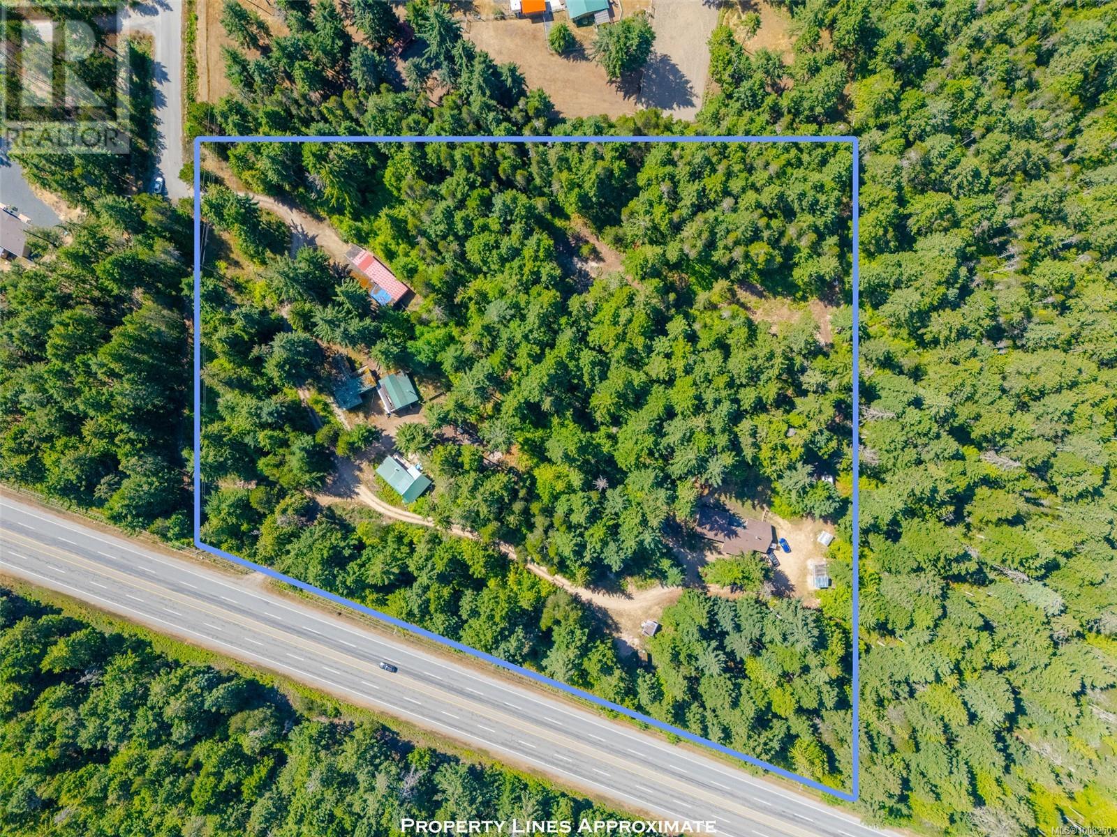 300 Oakdowne Rd, Qualicum Beach, British Columbia