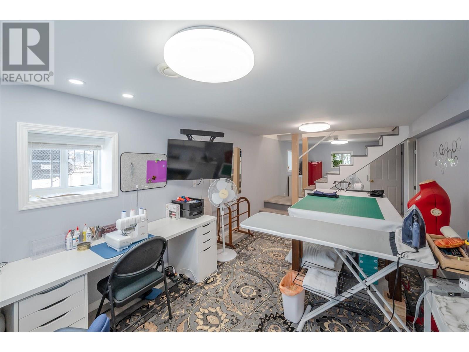6018 Maple Drive, Osoyoos, British Columbia  V0H 1V3 - Photo 6 - 10357033