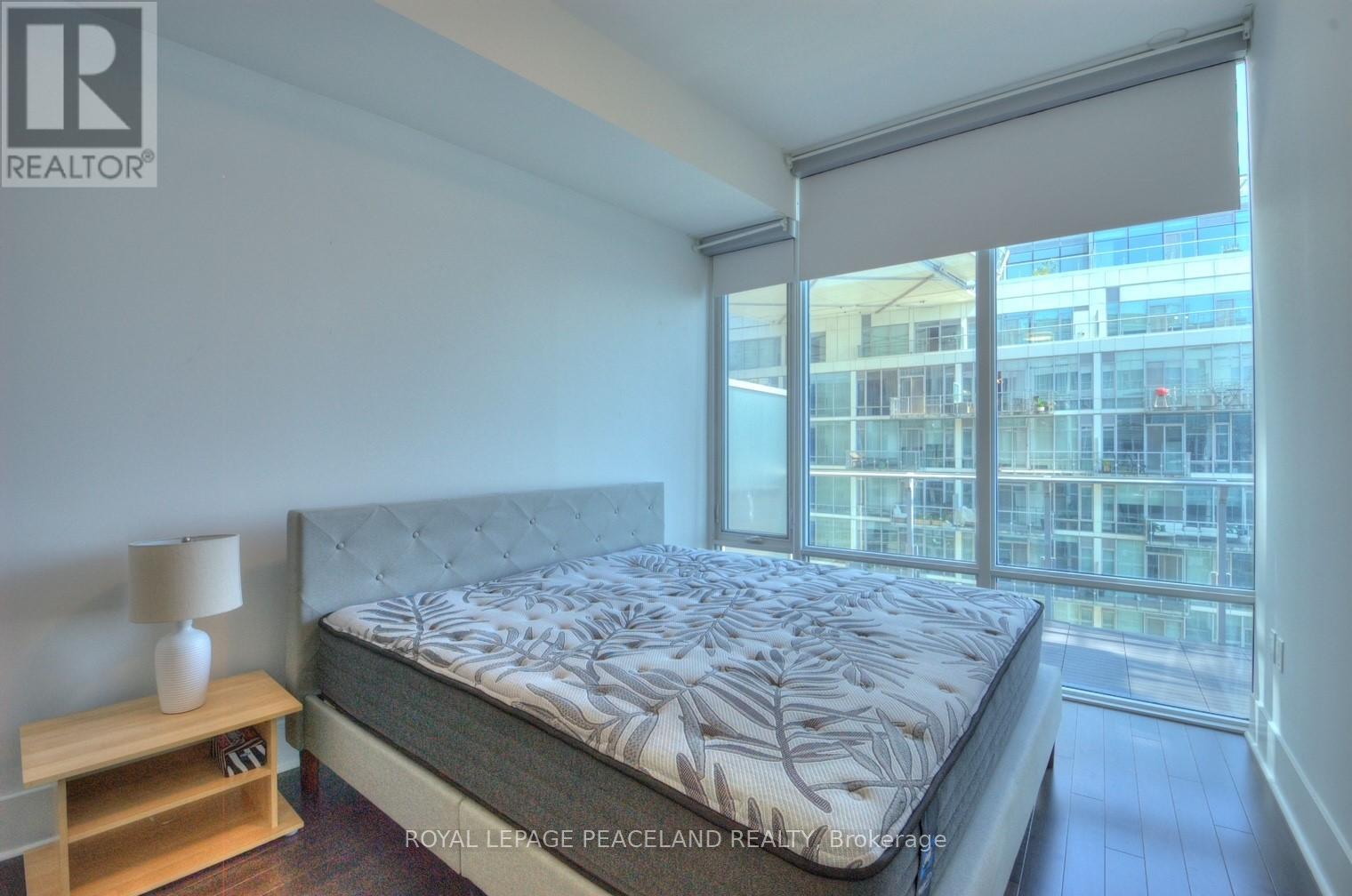 908 - 29 Queens Quay E, Toronto, Ontario  M5E 0A4 - Photo 7 - C12302874