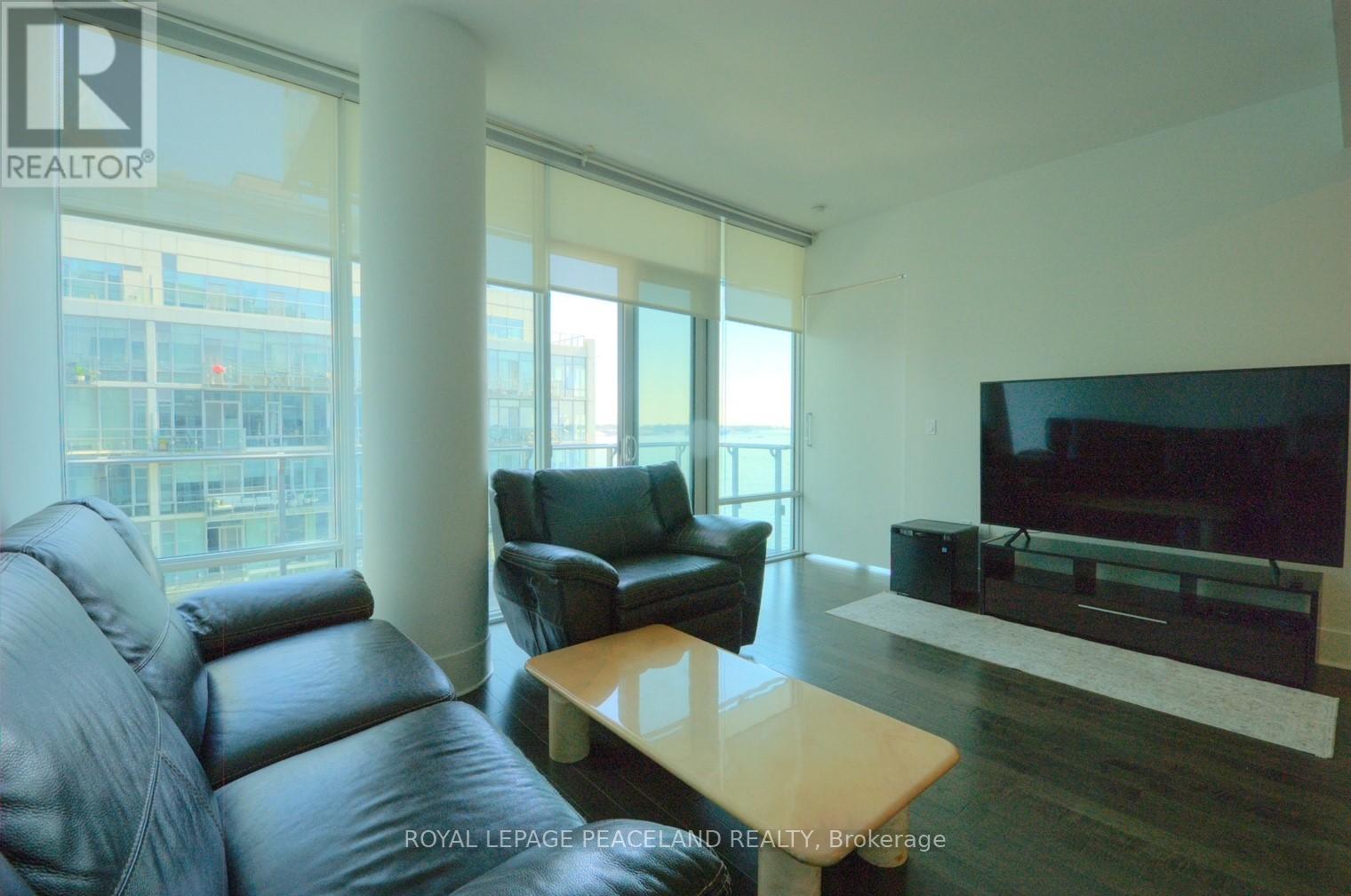 908 - 29 Queens Quay E, Toronto, Ontario  M5E 0A4 - Photo 8 - C12302874