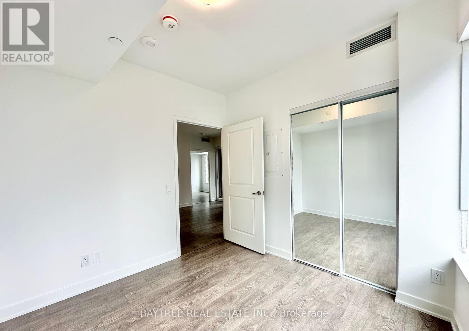 544 - 543 Richmond Street W, Toronto, Ontario  M5V 1Y9 - Photo 8 - C12302950