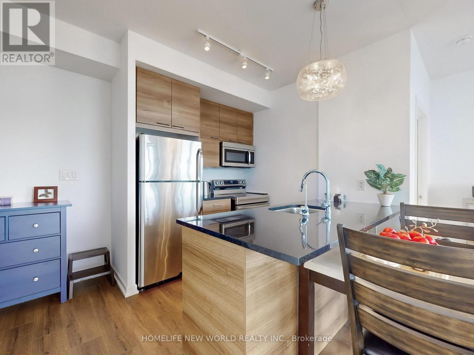 1102 - 66 Forest Manor Road, Toronto, Ontario  M2J 0B7 - Photo 16 - C12302971