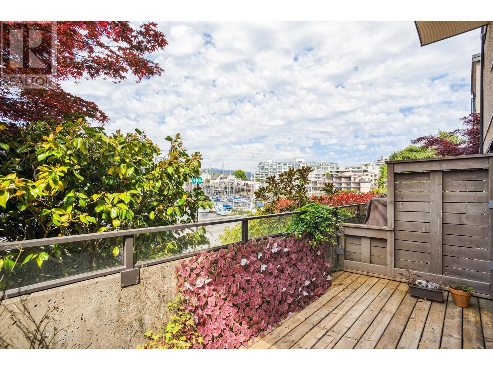 784 Millbank, Vancouver, British Columbia  V5Z 3Z3 - Photo 19 - R3009604