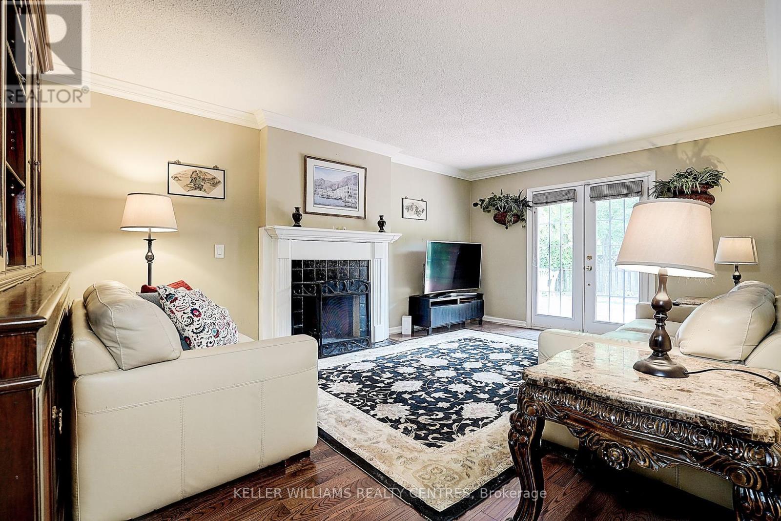 9 Hickory Drive, Markham, Ontario  L3P 6S7 - Photo 11 - N12302872