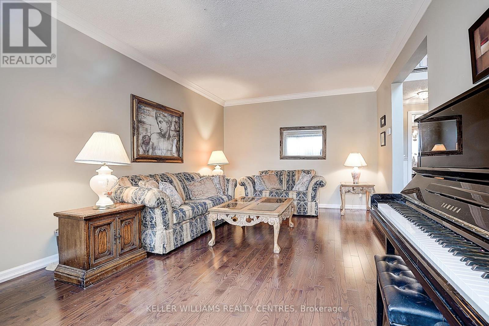 9 Hickory Drive, Markham, Ontario  L3P 6S7 - Photo 24 - N12302872
