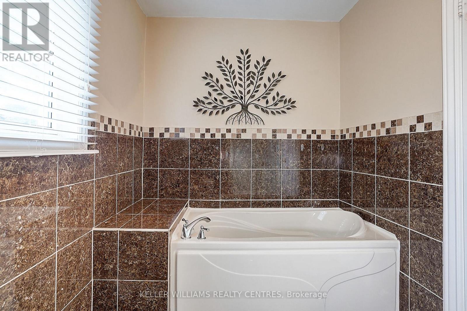 9 Hickory Drive, Markham, Ontario  L3P 6S7 - Photo 30 - N12302872