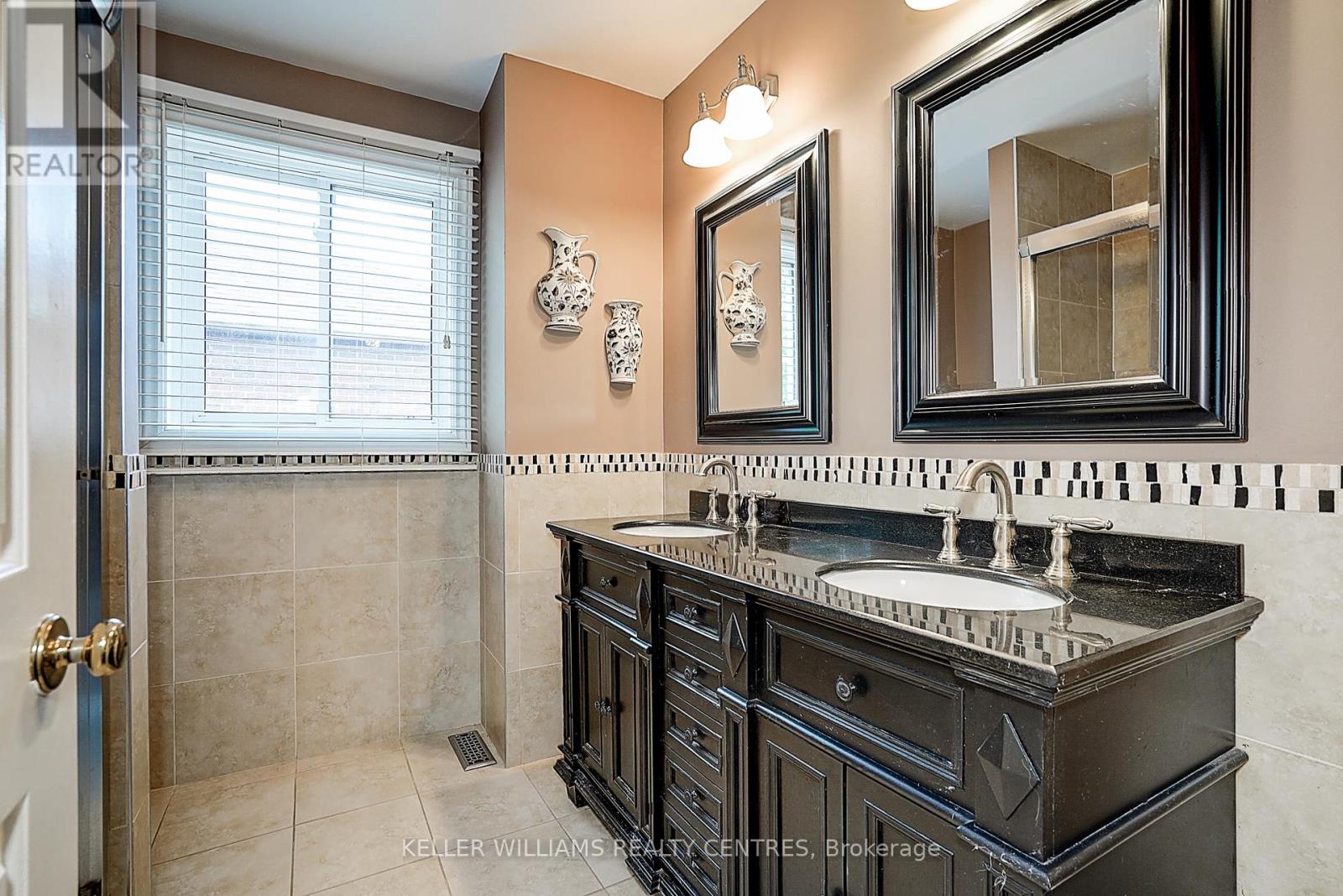 9 Hickory Drive, Markham, Ontario  L3P 6S7 - Photo 35 - N12302872