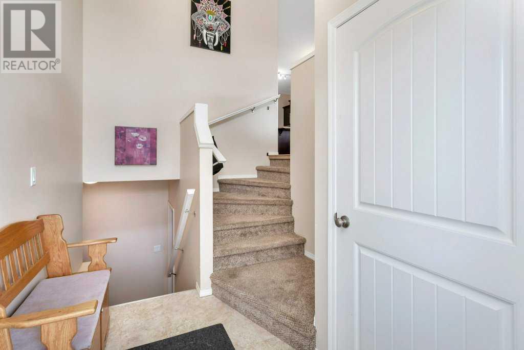 Property at 170 Vancouver Crescent image 3