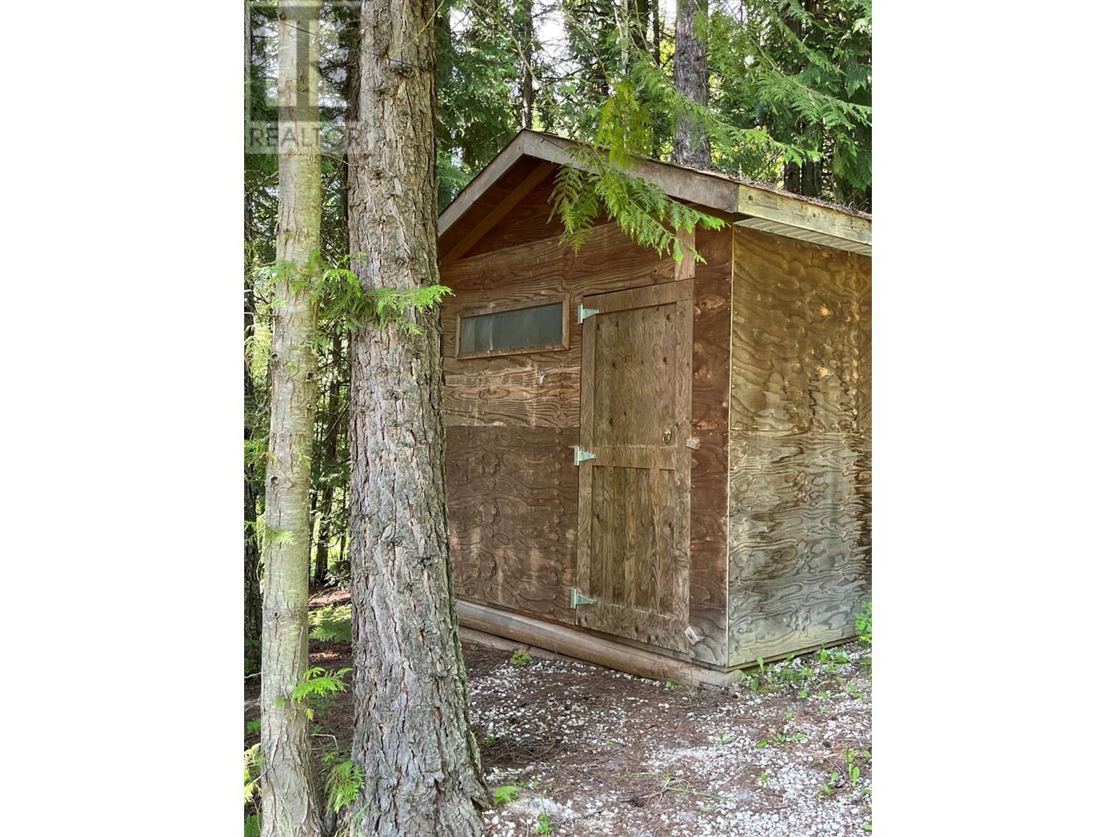 4460 6 Highway, Arrow Park, British Columbia  V0G 1R1 - Photo 6 - 10345865