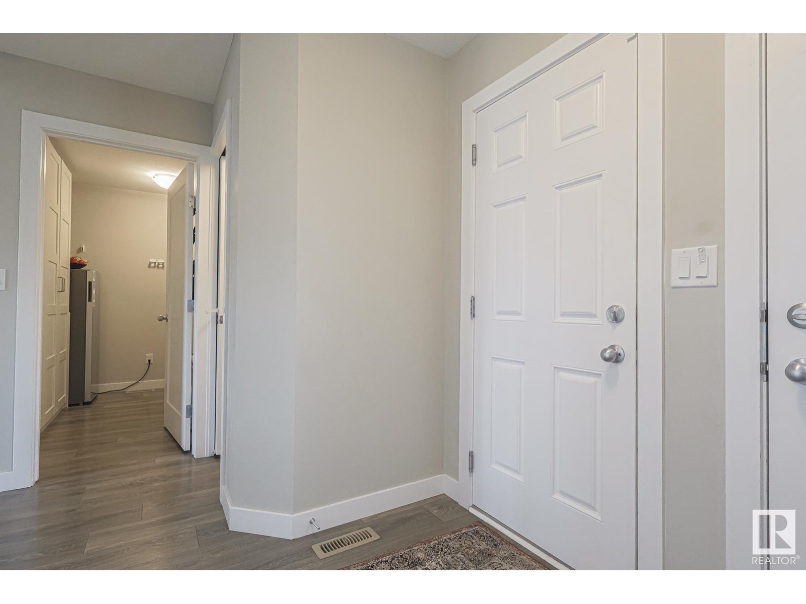 1371 Erker Cr Nw, Edmonton, Alberta  T6M 1J4 - Photo 4 - E4449235