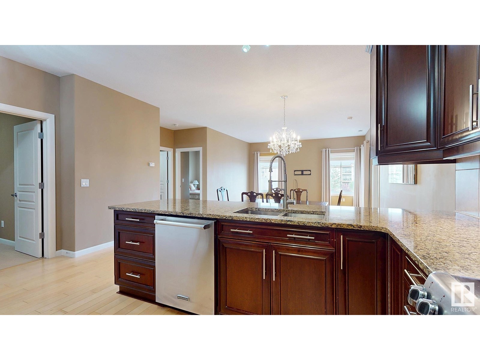 #340 160 Magrath Rd Nw, Edmonton, Alberta  T6R 3T7 - Photo 11 - E4449237