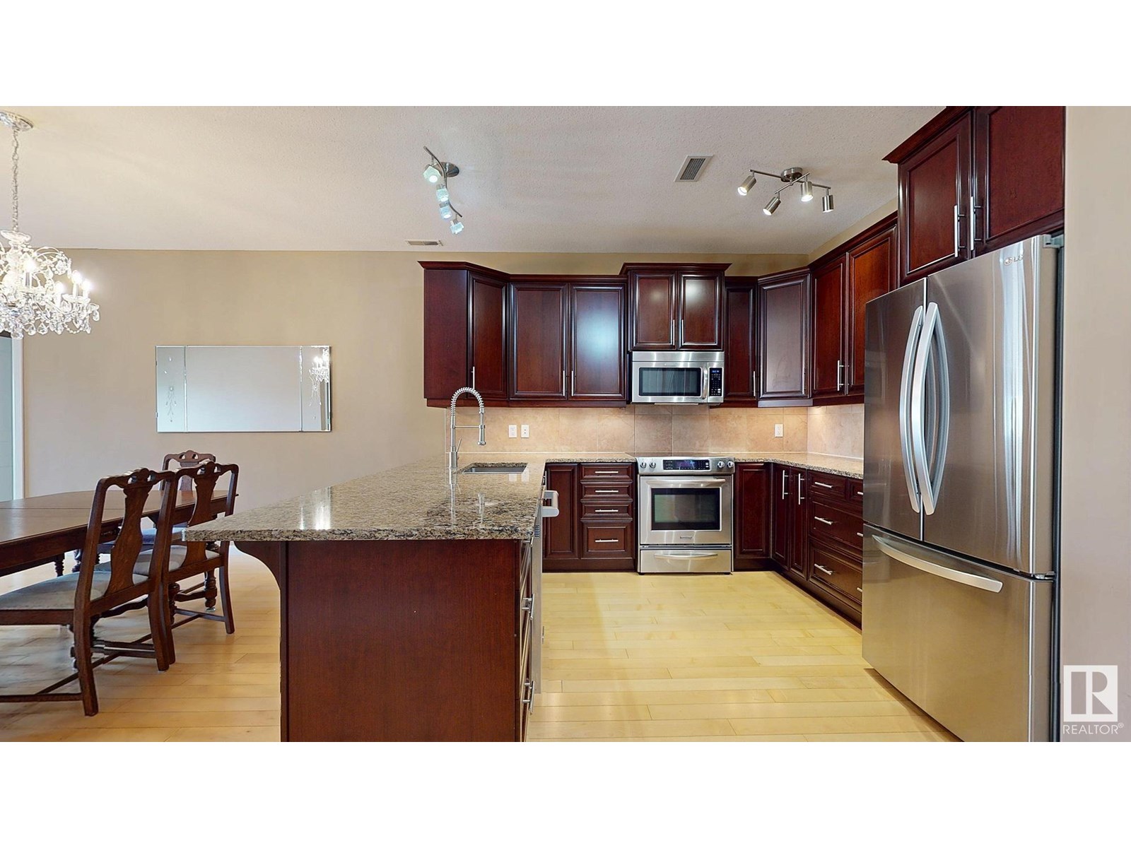 #340 160 Magrath Rd Nw, Edmonton, Alberta  T6R 3T7 - Photo 12 - E4449237