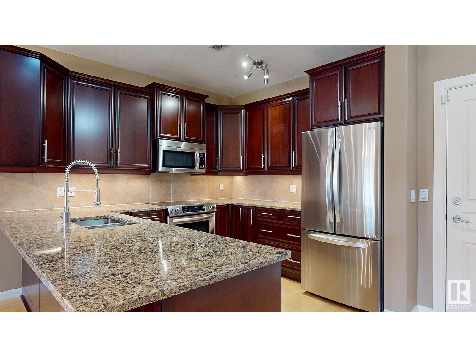 #340 160 Magrath Rd Nw, Edmonton, Alberta  T6R 3T7 - Photo 13 - E4449237