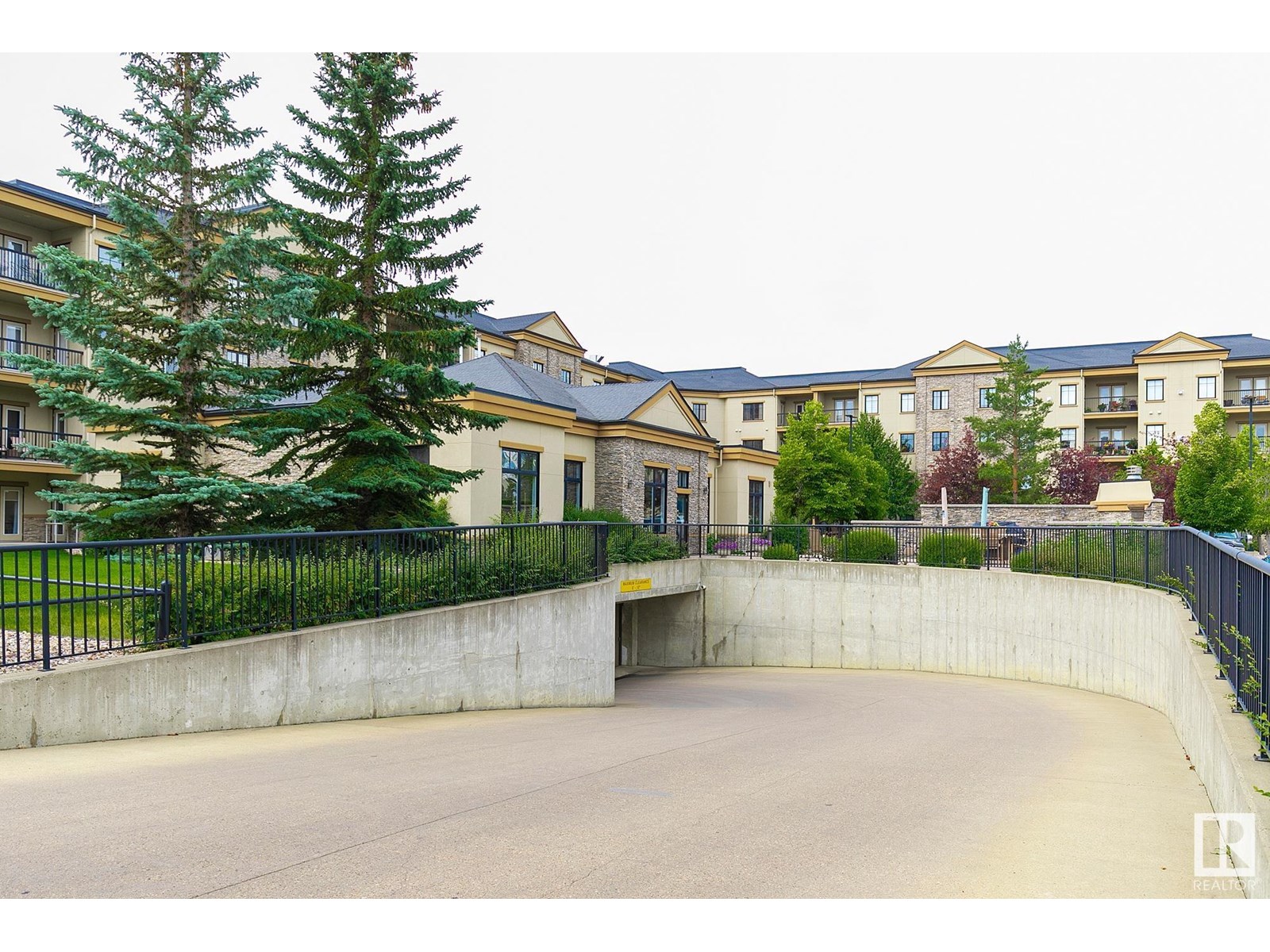 #340 160 Magrath Rd Nw, Edmonton, Alberta  T6R 3T7 - Photo 47 - E4449237