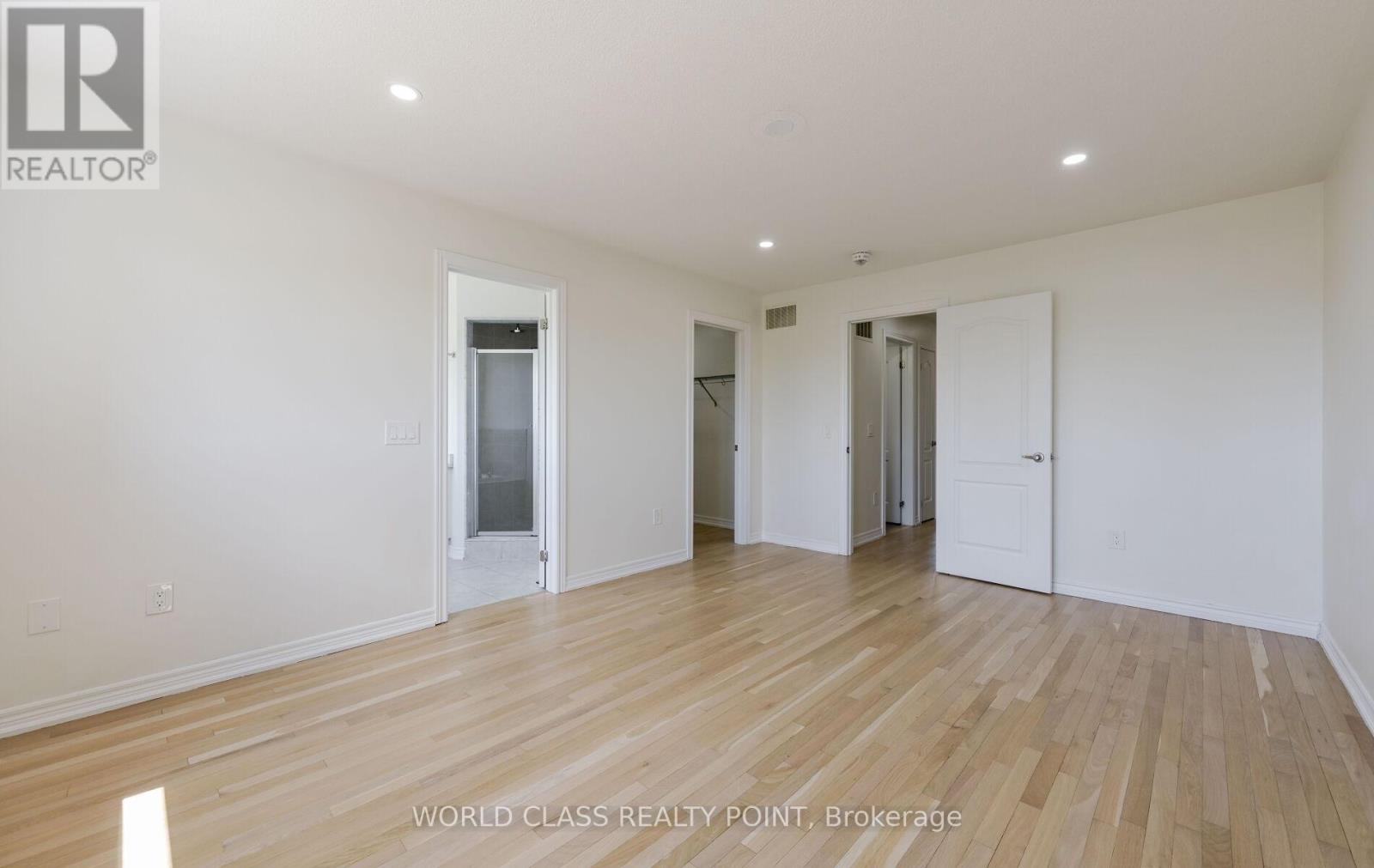 6 Davenfield Circle, Brampton, Ontario  L6P 2P7 - Photo 18 - W12302865