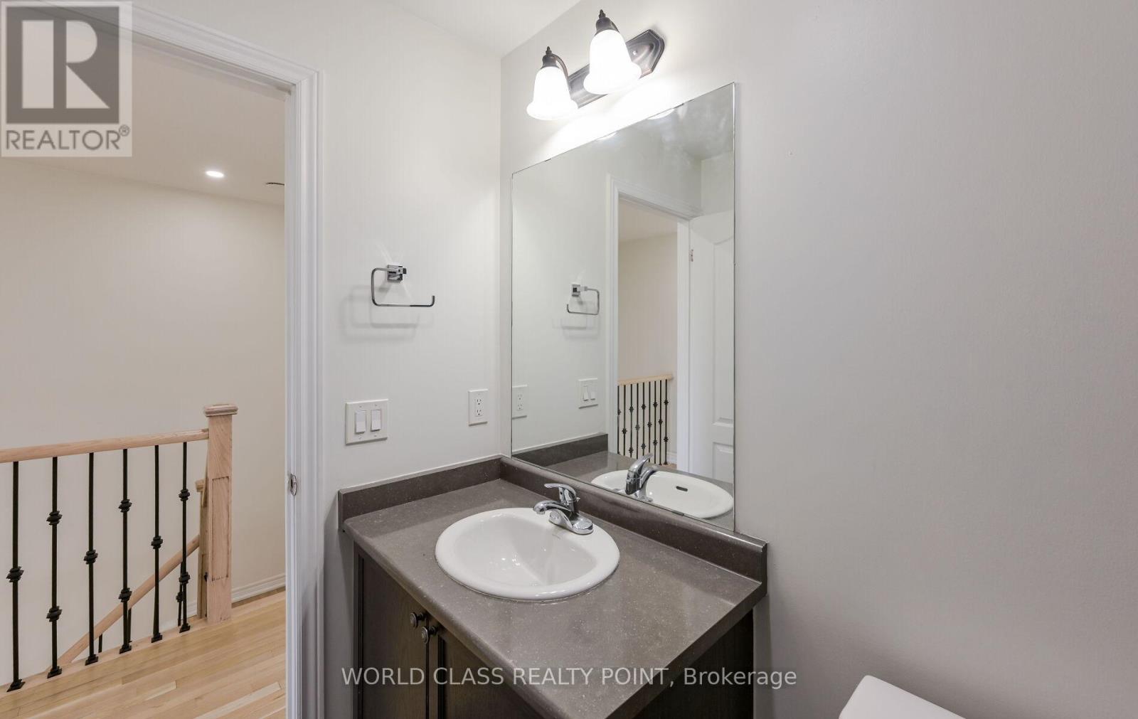 6 Davenfield Circle, Brampton, Ontario  L6P 2P7 - Photo 31 - W12302865