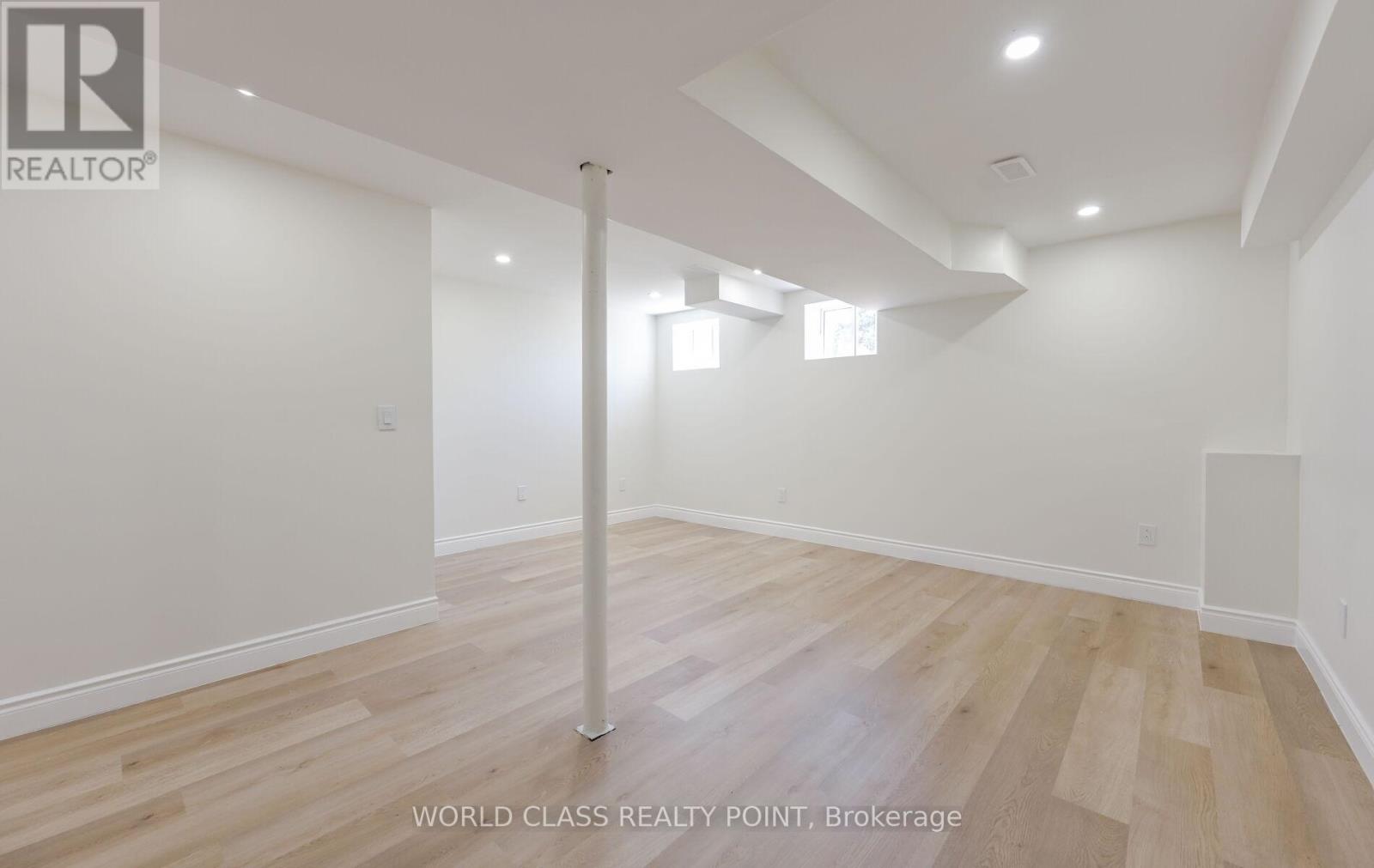 6 Davenfield Circle, Brampton, Ontario  L6P 2P7 - Photo 35 - W12302865