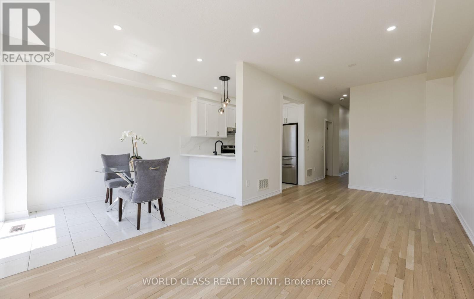 Property at 6 DAVENFIELD CIRCLE image 5