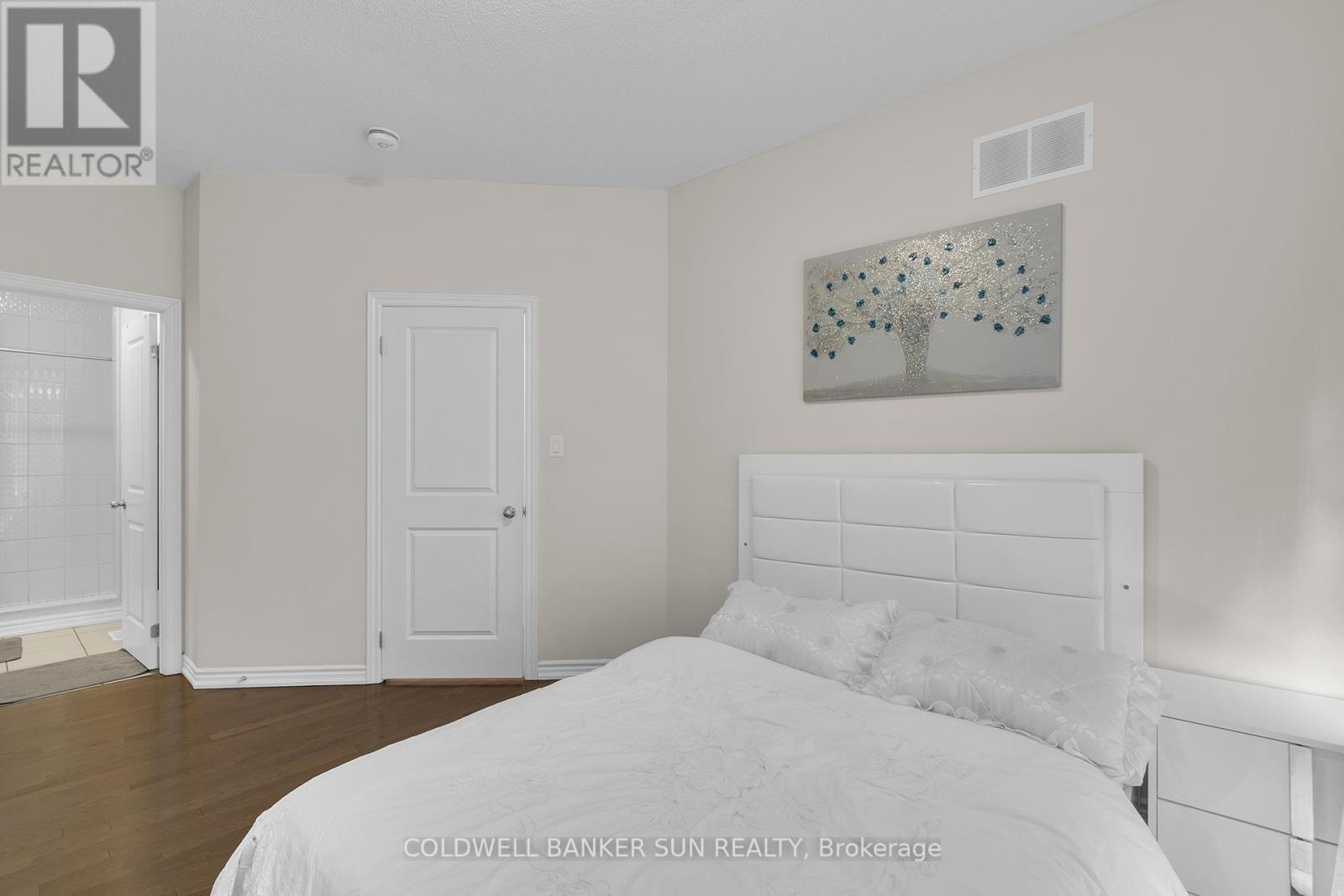 42 Donald Ficht Crescent, Brampton, Ontario  L7A 5H8 - Photo 25 - W12302880
