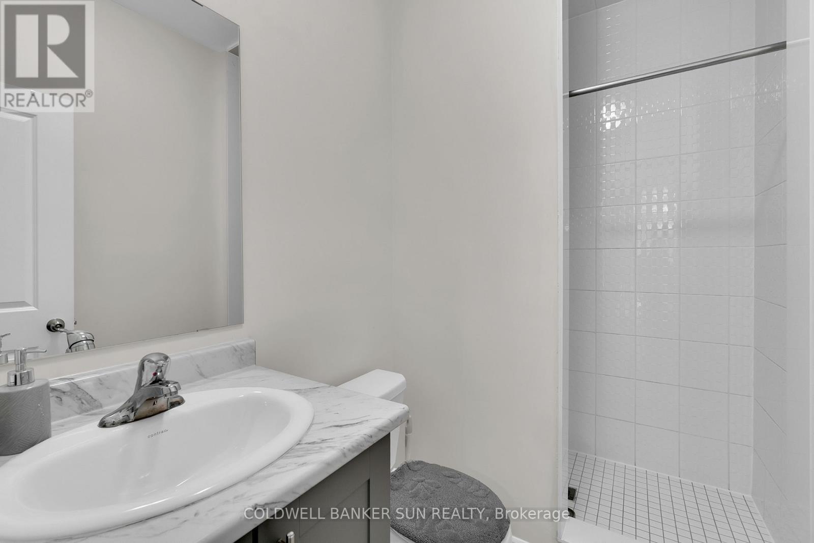 42 Donald Ficht Crescent, Brampton, Ontario  L7A 5H8 - Photo 26 - W12302880