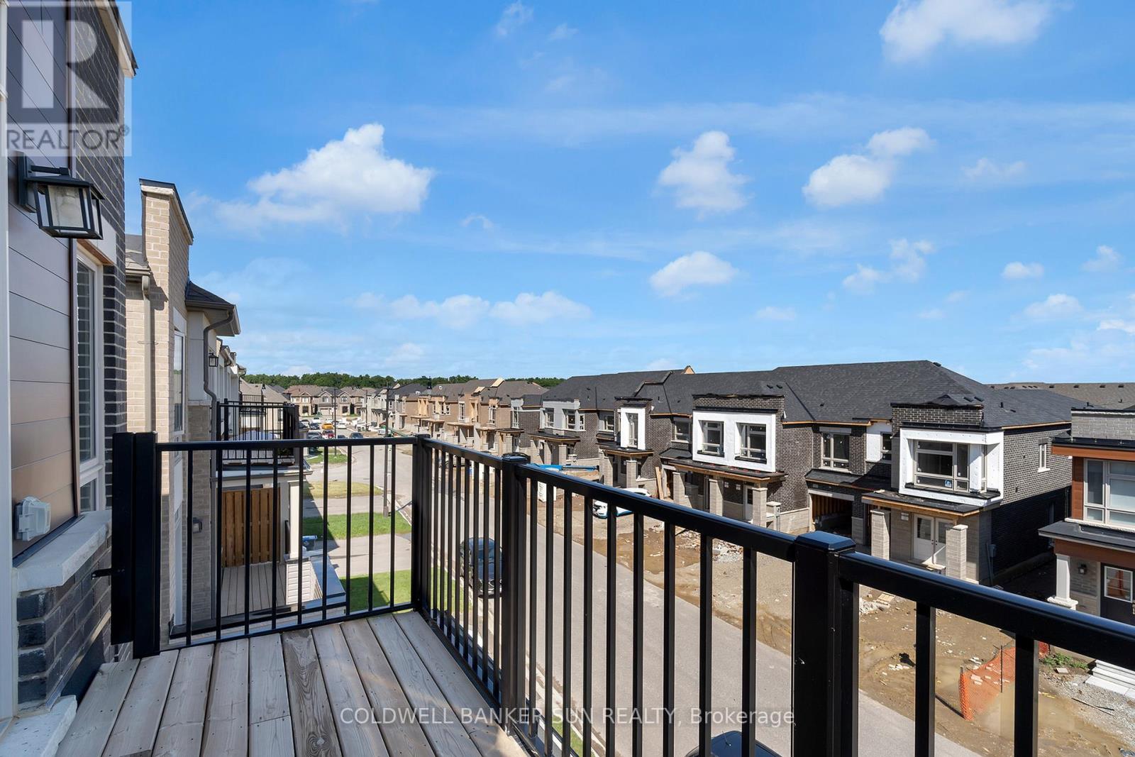 42 Donald Ficht Crescent, Brampton, Ontario  L7A 5H8 - Photo 28 - W12302880